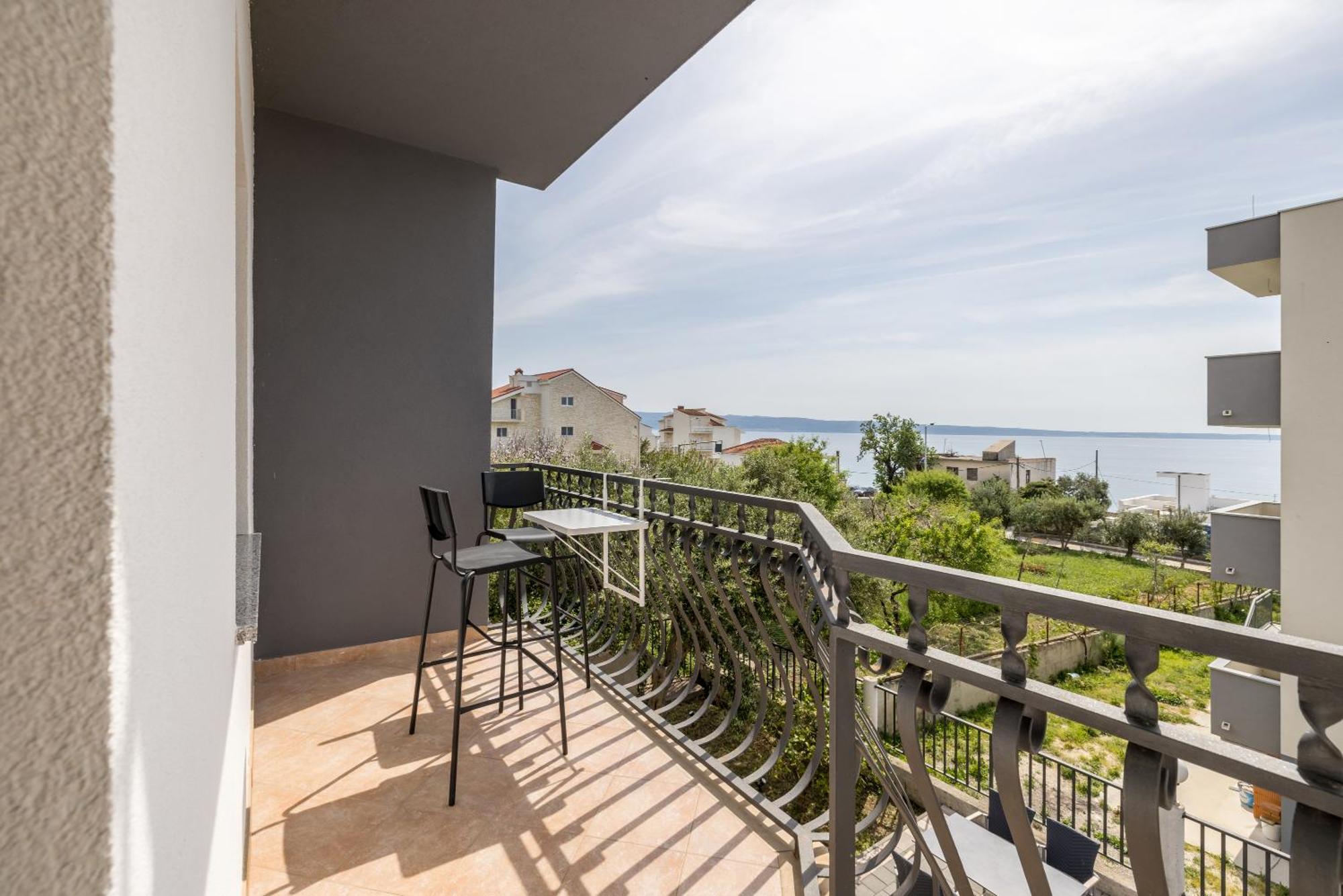 Mediterano Apartments Подстрана Екстер'єр фото